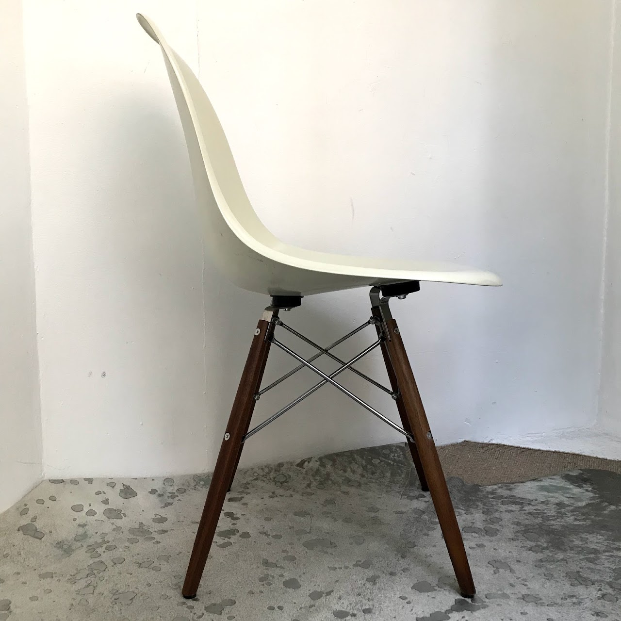 Herman Miller Eames Fiberglass Shell Chair #1