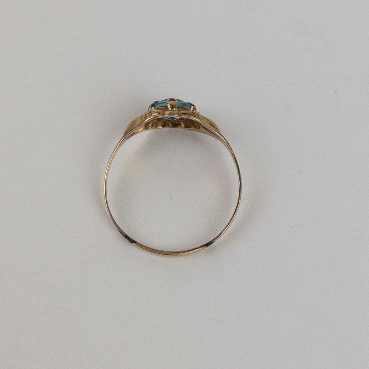 10K Gold Vintage Blue Stone Baby Ring