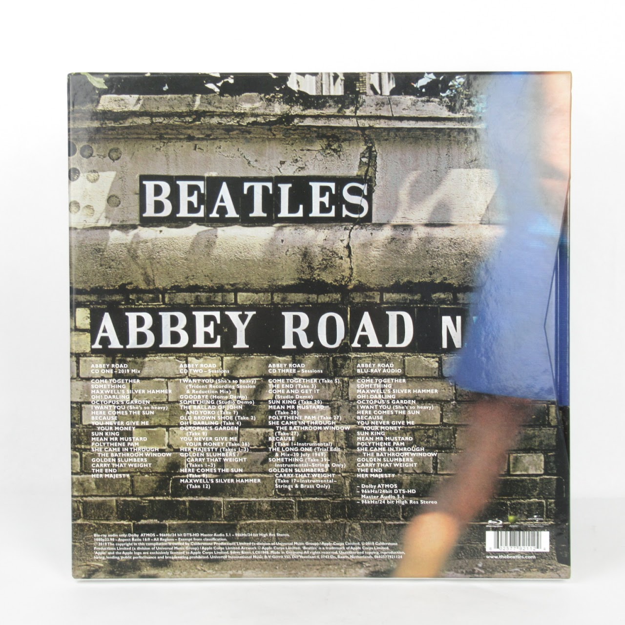 The Beatles Abbey Road Anniversary Edition 3-CD, 1-Blu Ray Set