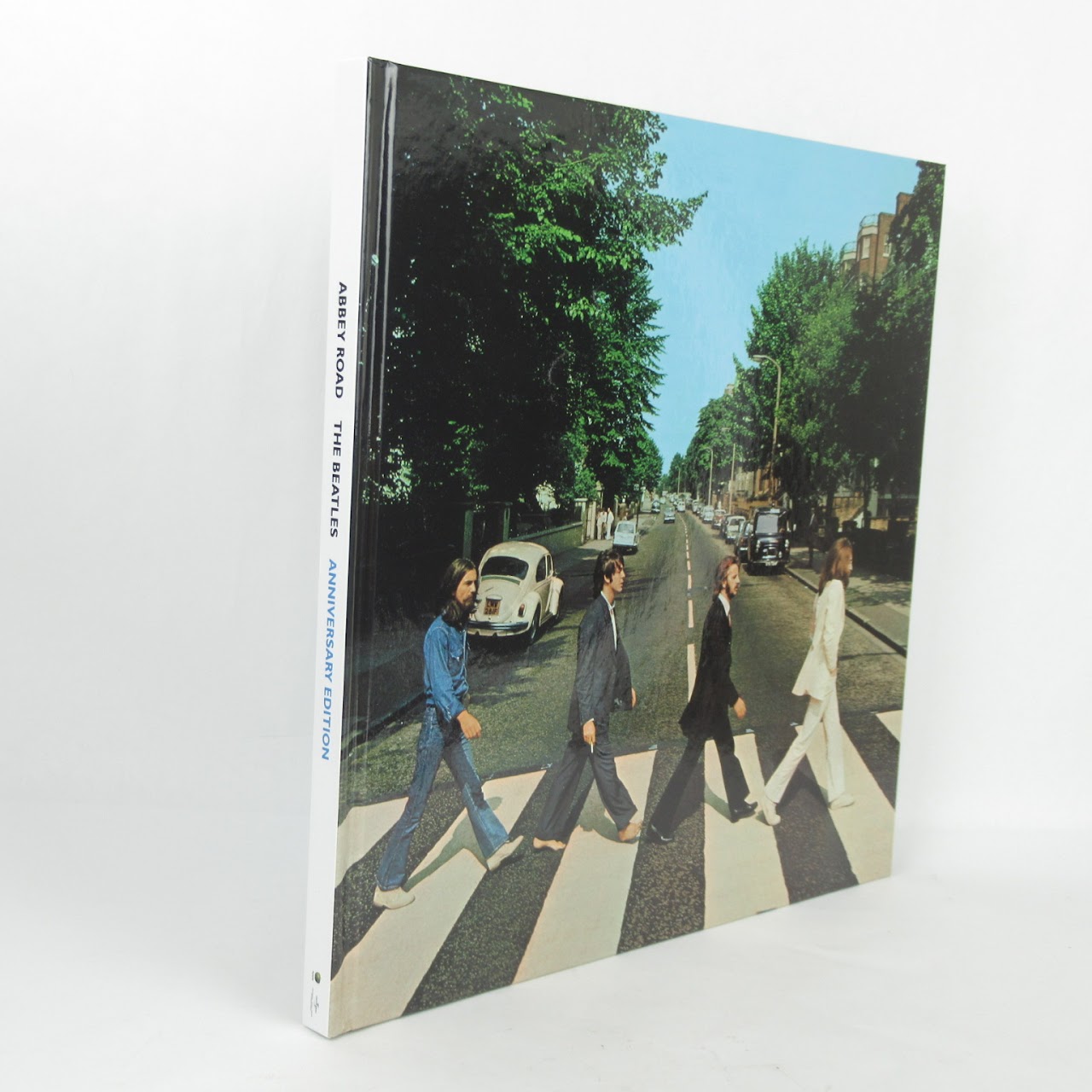 The Beatles Abbey Road Anniversary Edition 3-CD, 1-Blu Ray Set