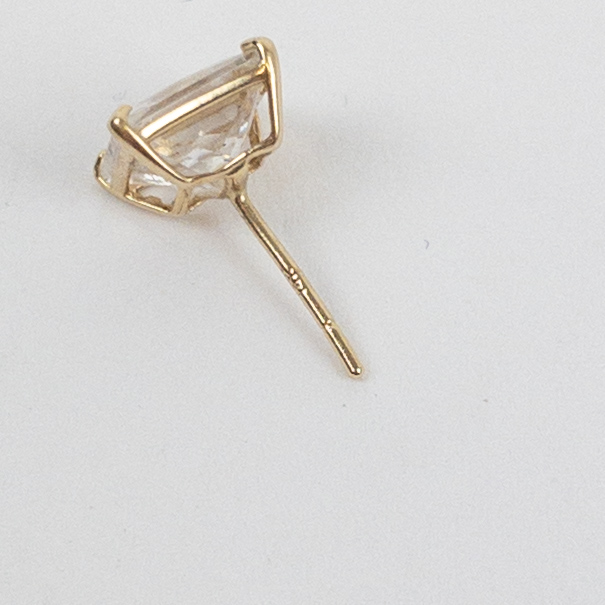 14K Gold and Clear Stone Stud Earrings