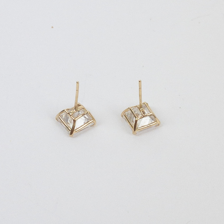 14K Gold and Clear Stone Stud Earrings