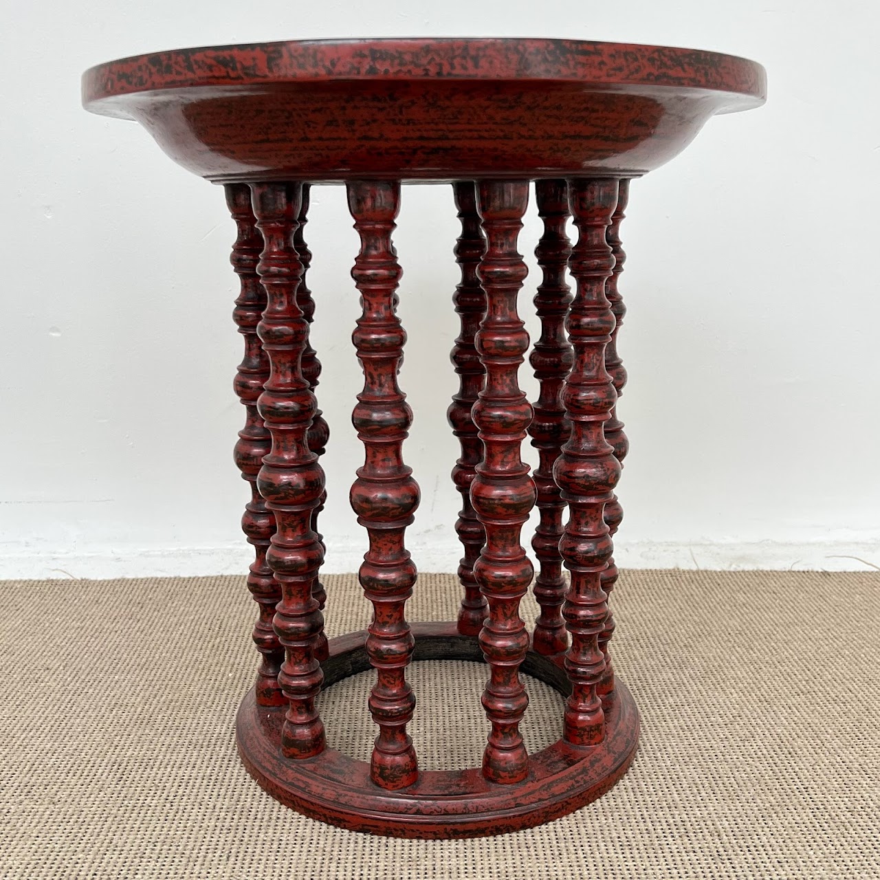 Lacquered Basin Top Turned Leg Table