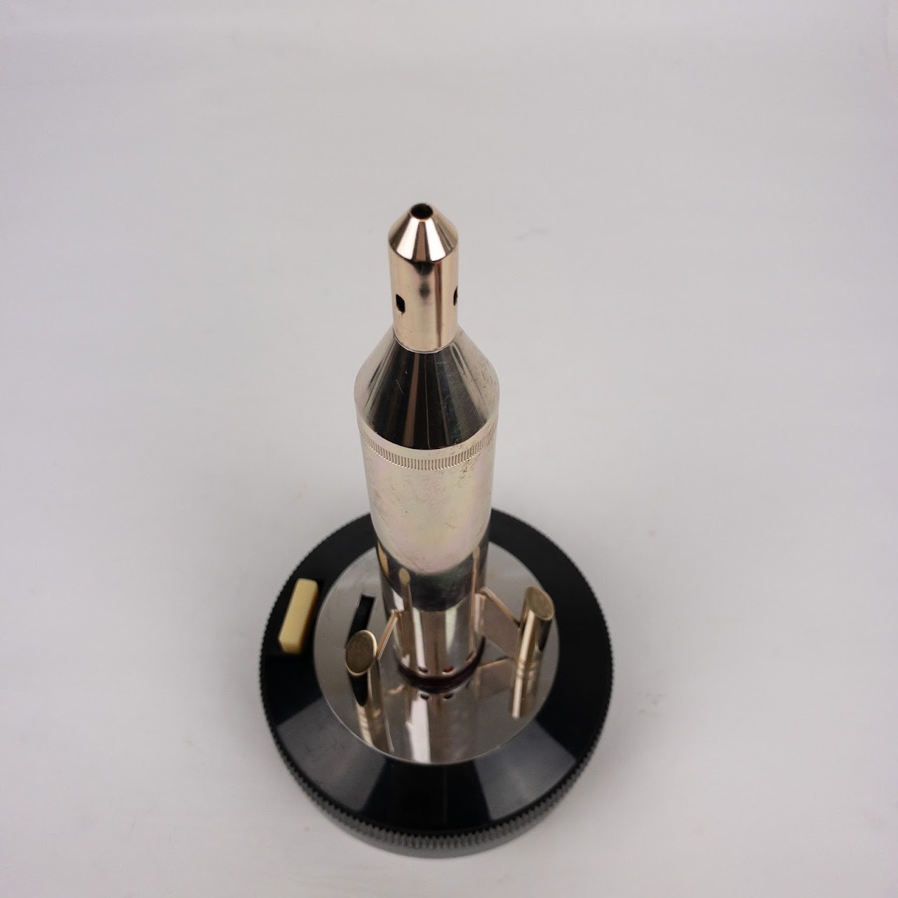 Bronica Mid-Century Rocket Ship Table Lighter