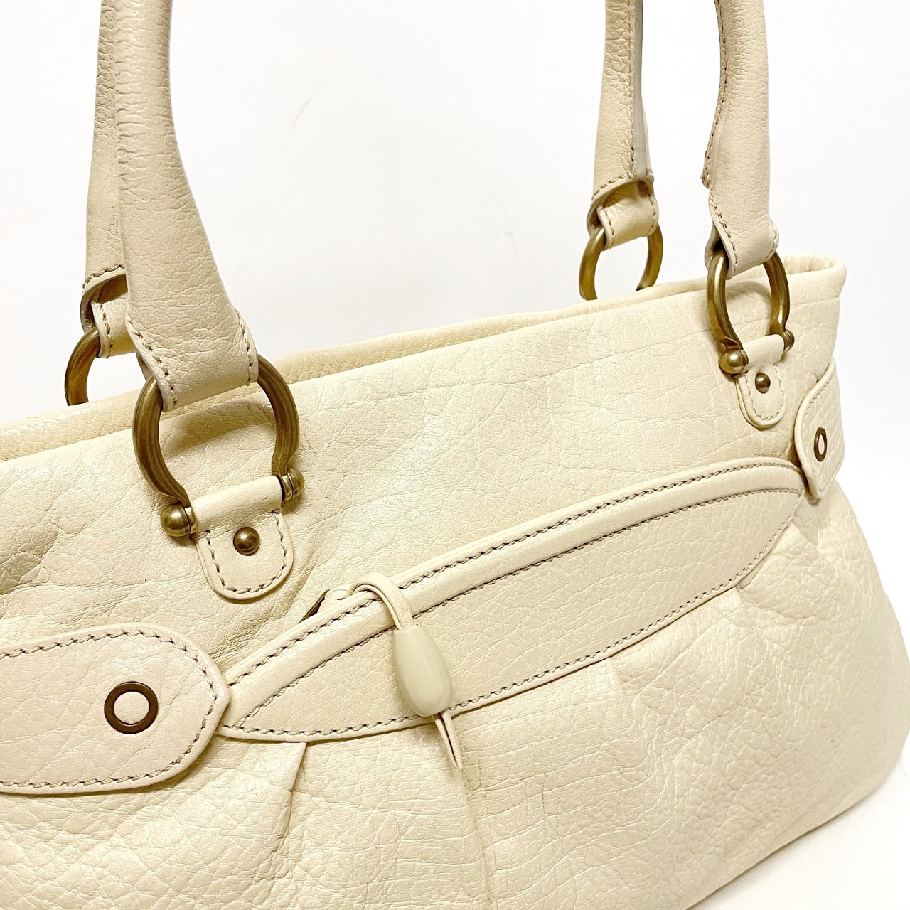 Marc Jacobs Ivory Leather Shoulder Bag