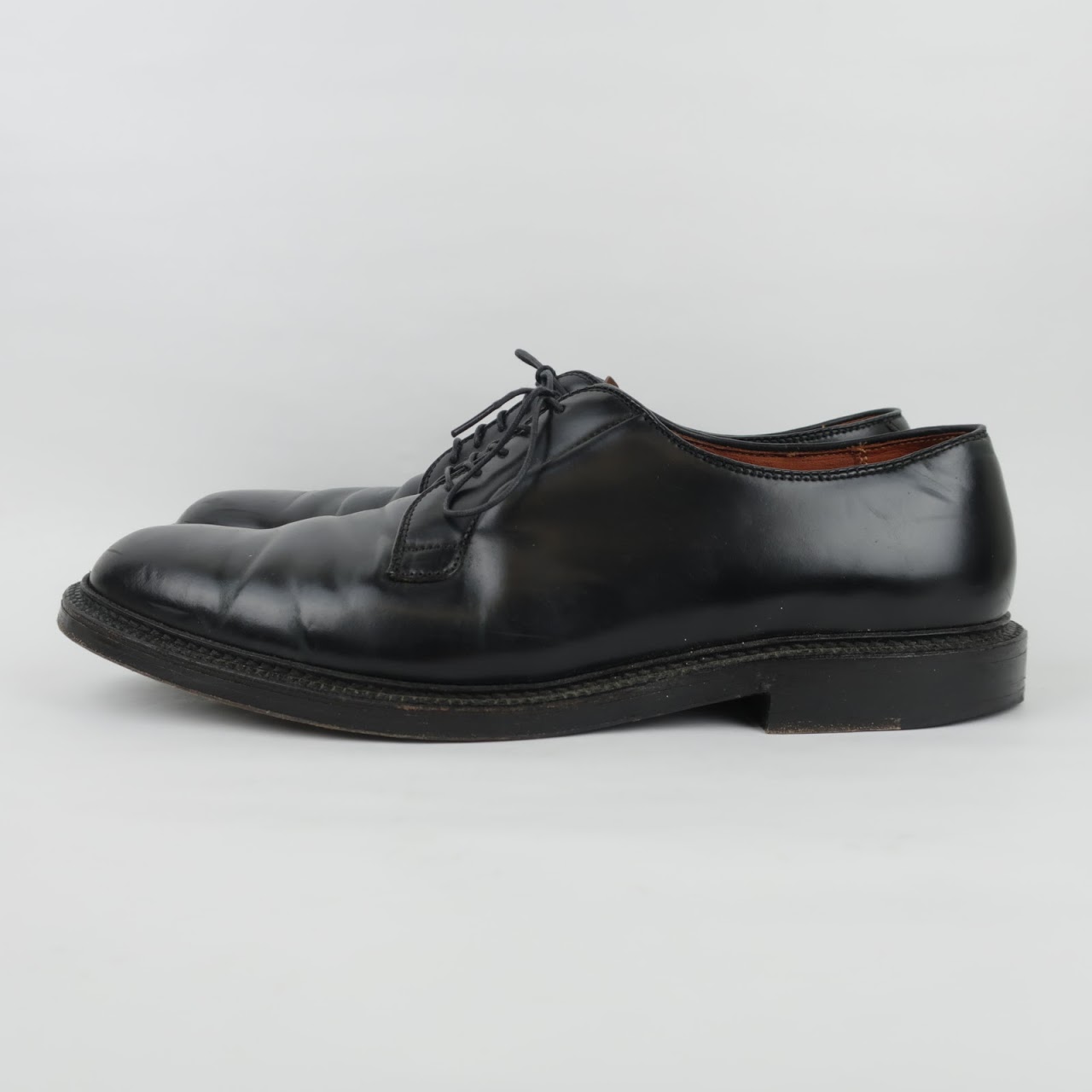 Alden, New England Lace Ups