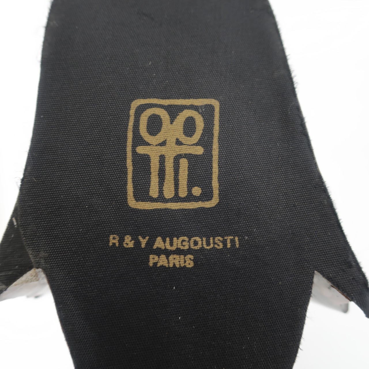 R&Y Augousti Sculpture Vase