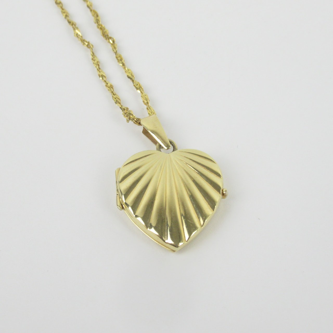 14K Gold Heart Locket Pendant