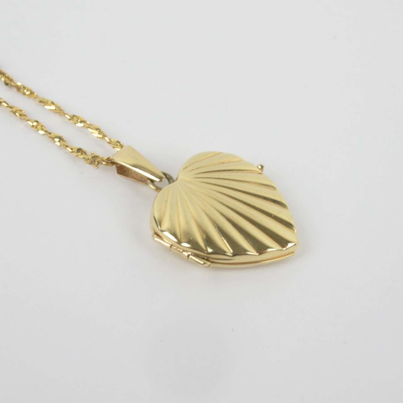 14K Gold Heart Locket Pendant