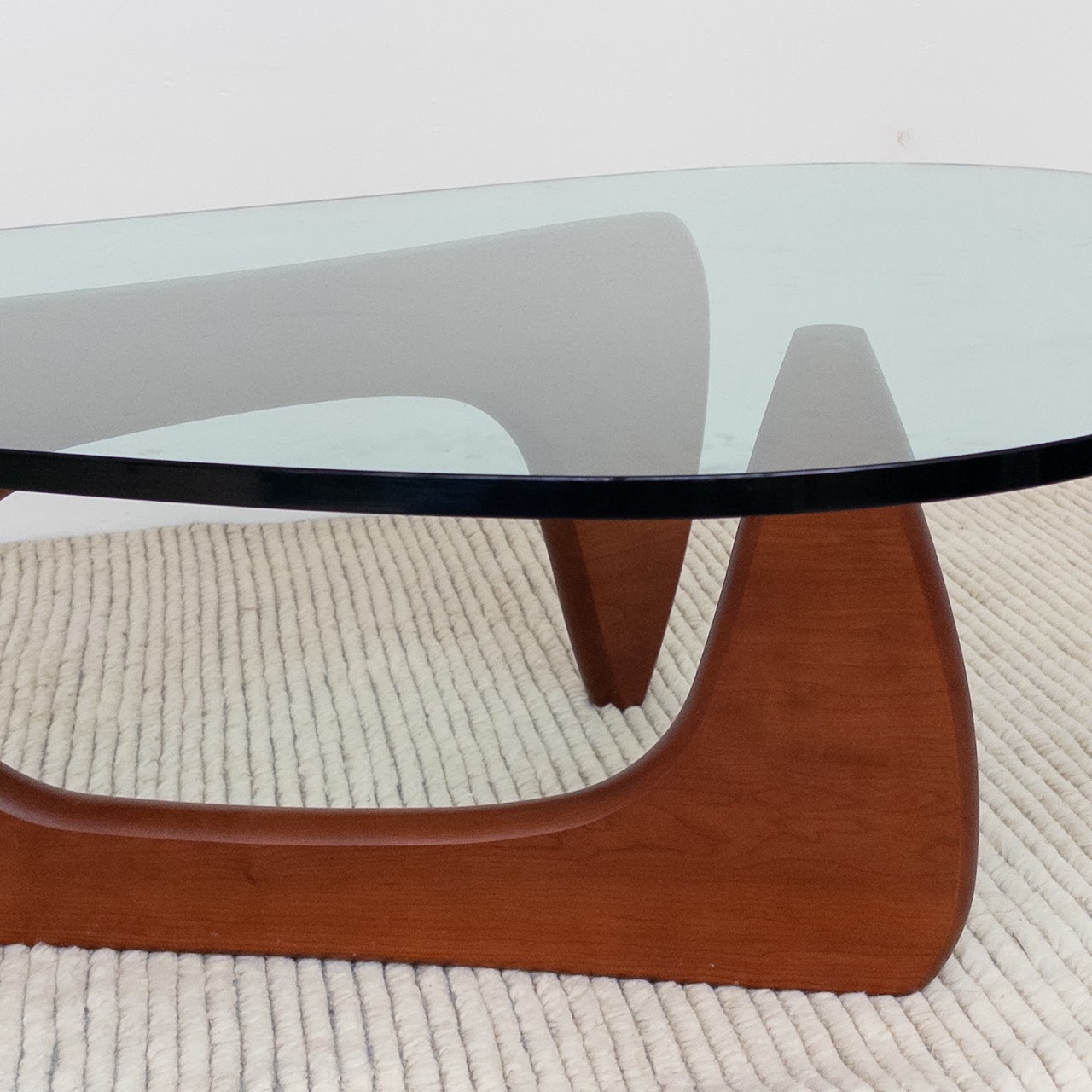 Herman Miller Isamu Noguchi Coffee Table