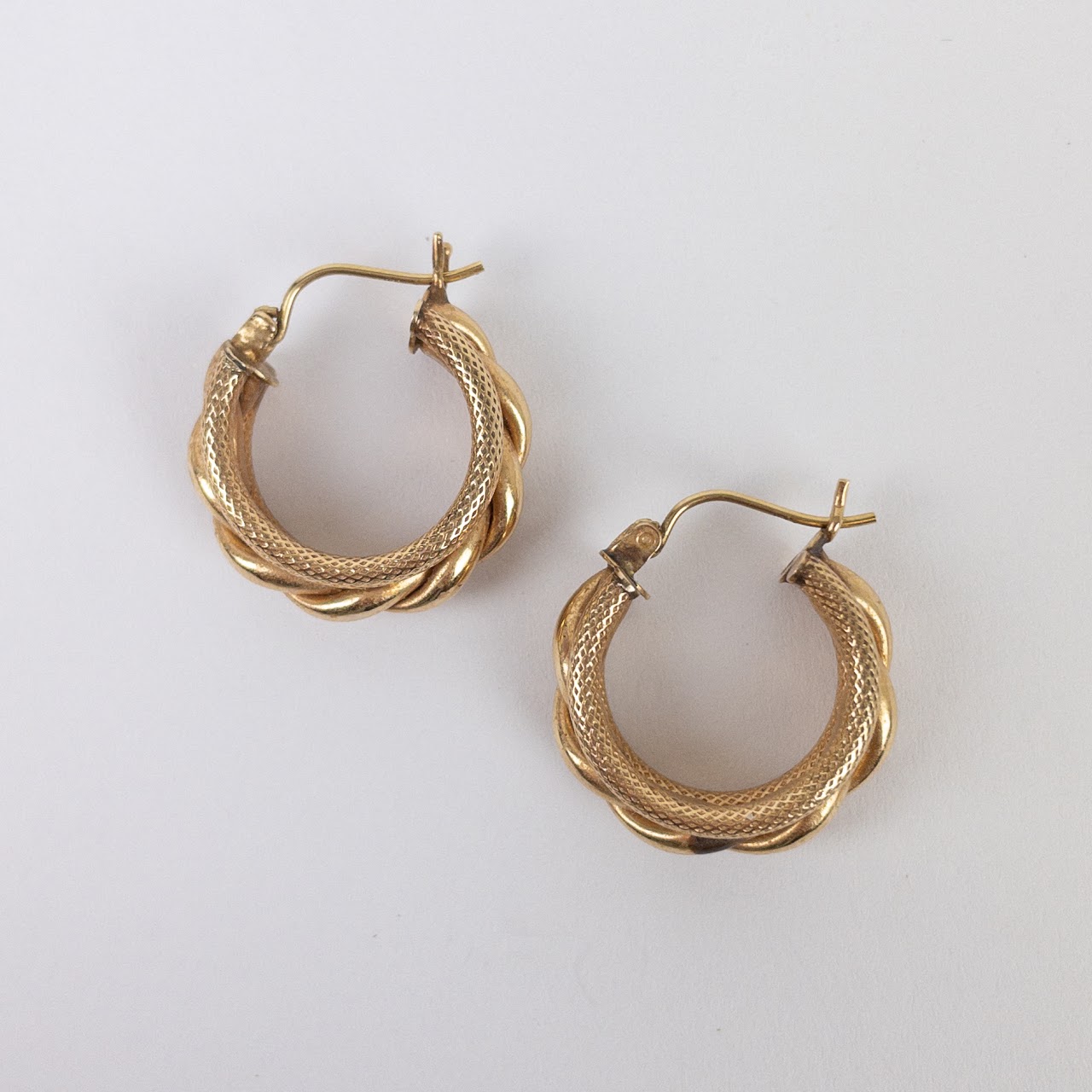 14K Gold Shrimp Style Earrings