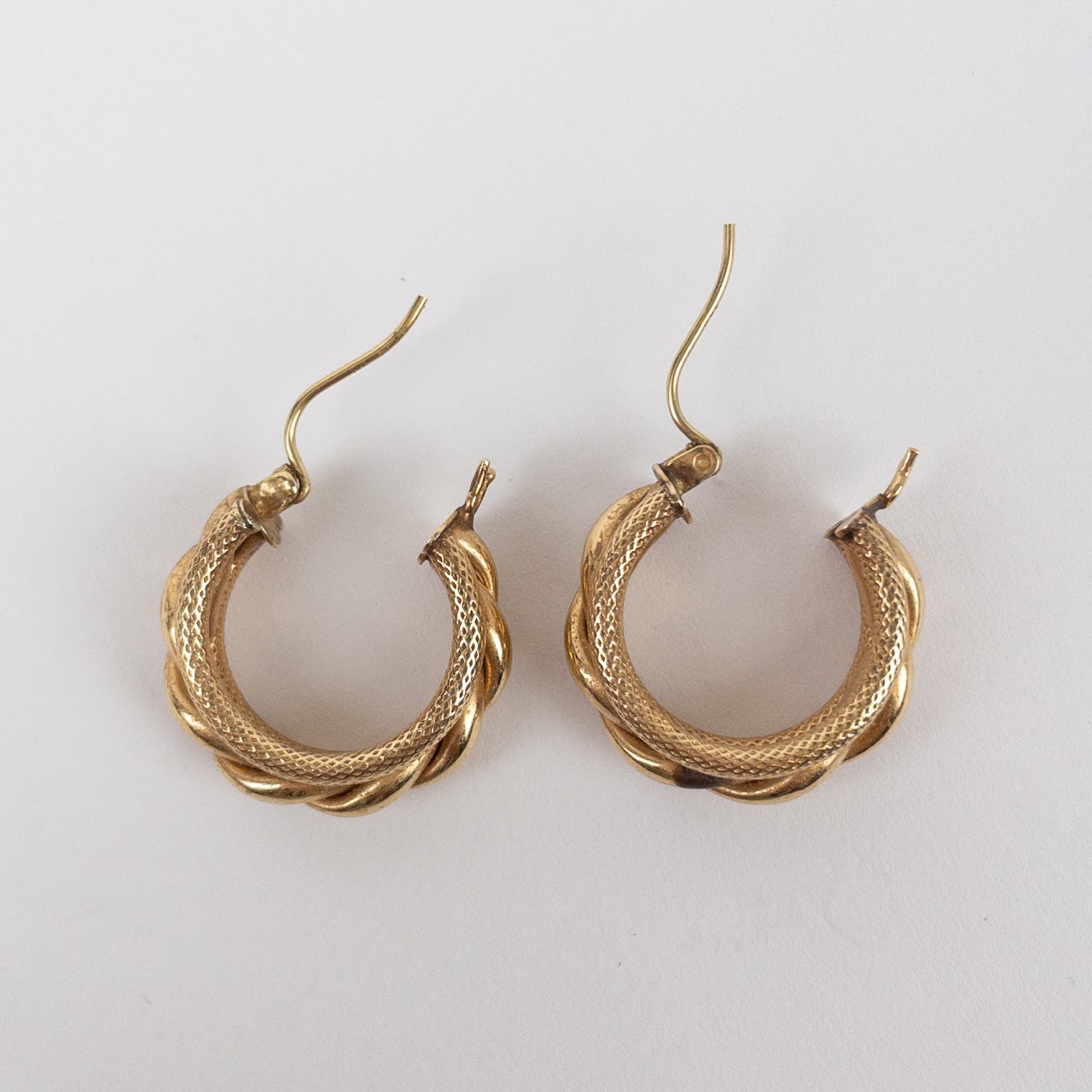 14K Gold Shrimp Style Earrings