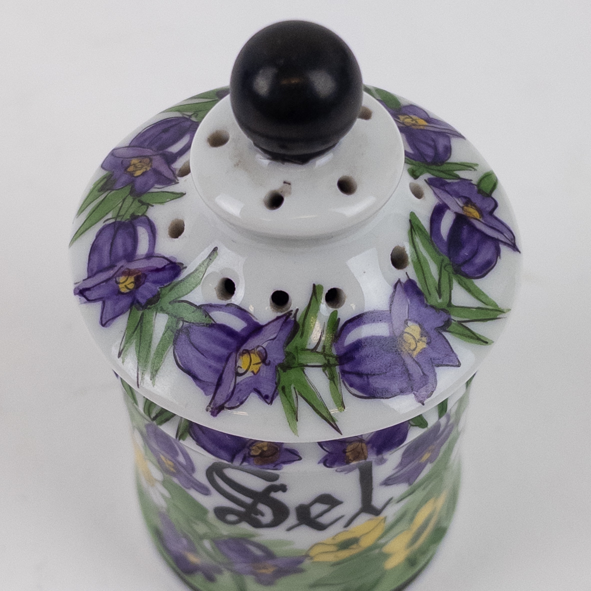 Decor Main Limoges Salt and Pepper Shaker Set