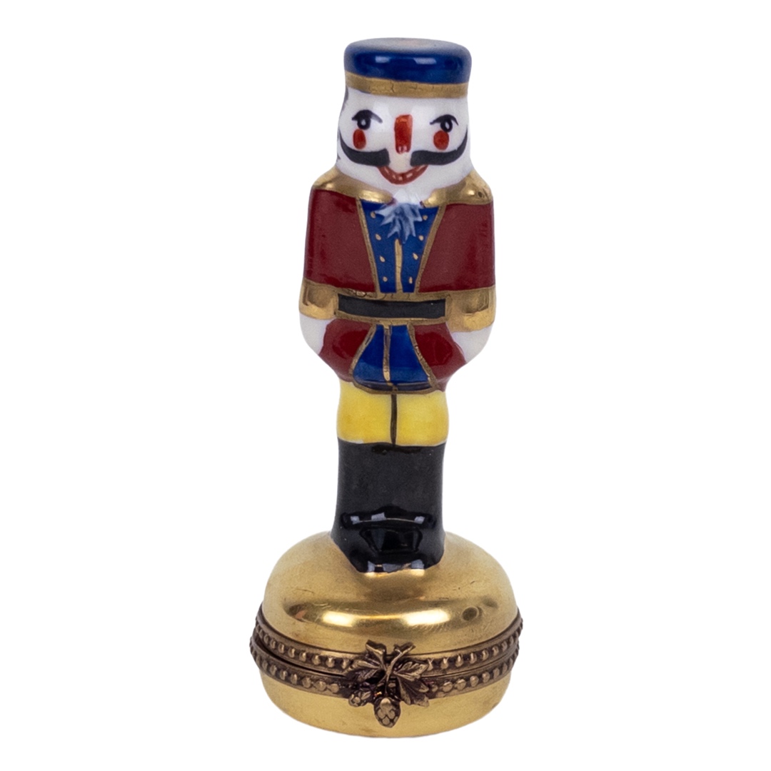 Rochard Limoges Peint Mein Miniature Nutcracker