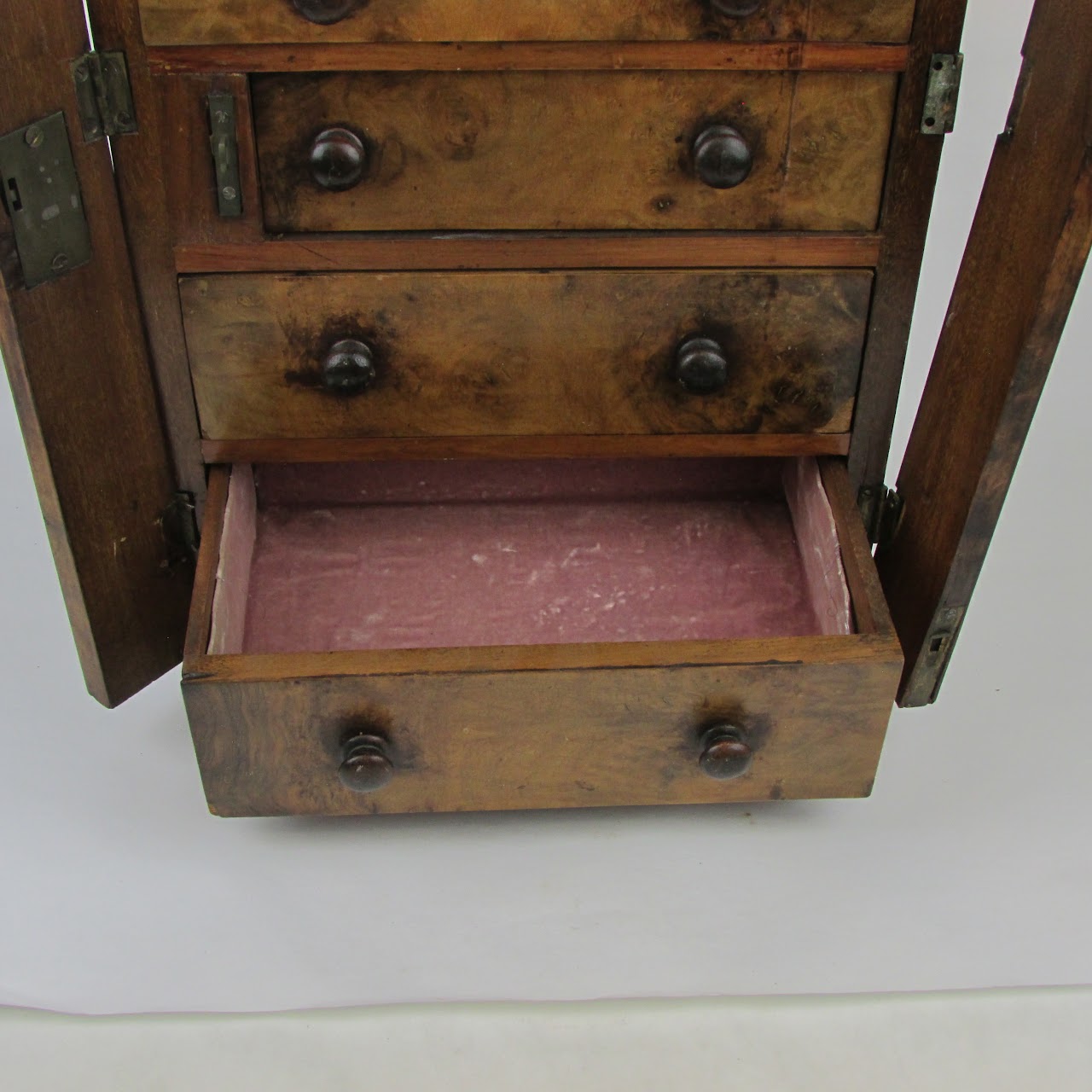 Salesman's Sample Locking Chest Of Drawers Model