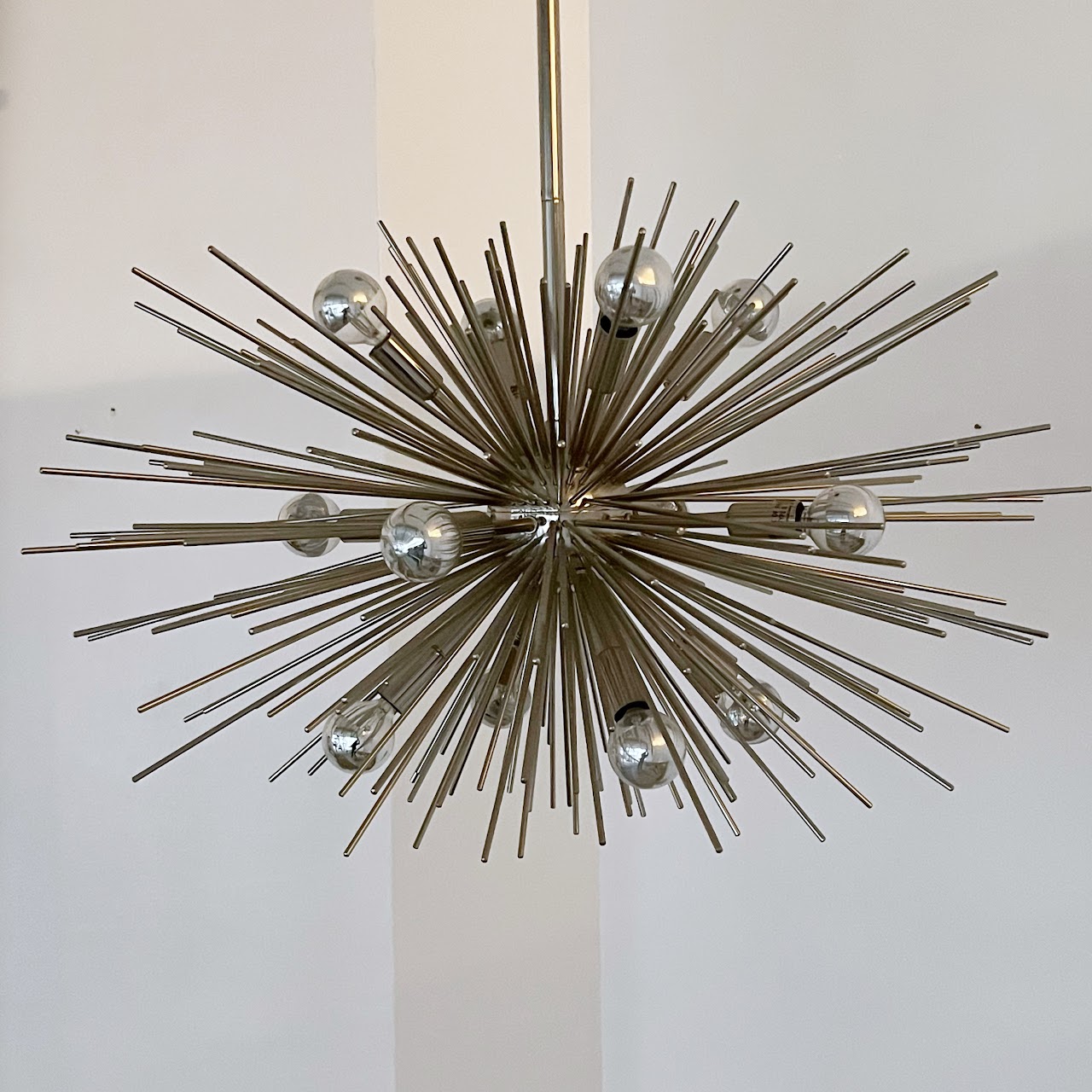 Sputnik Style Contemporary Twelve Light Chandelier