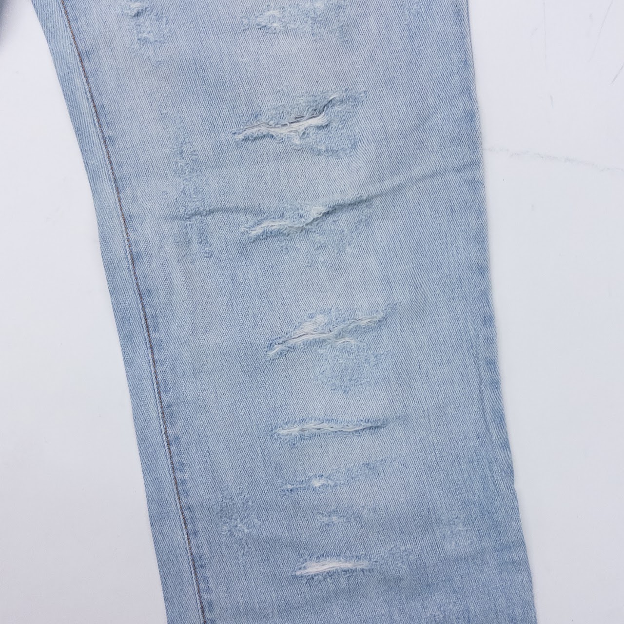 D&G Light Denim Distressed Jeans