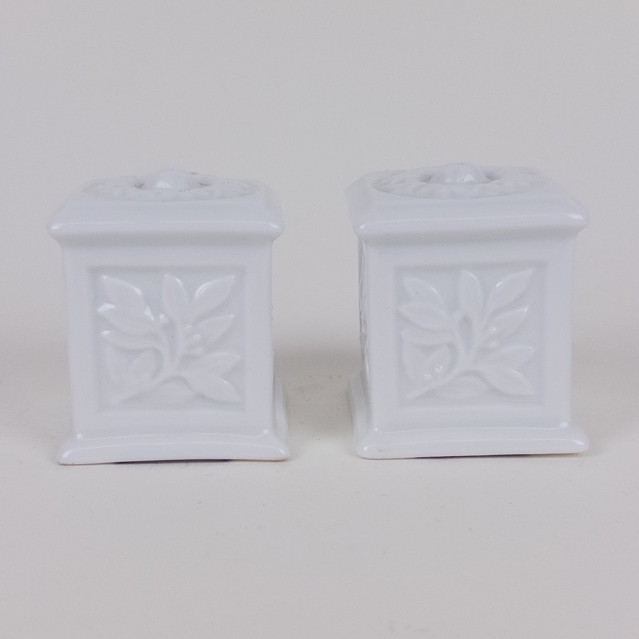 Bernardaud 'Louvre' Salt and Pepper Shaker Set