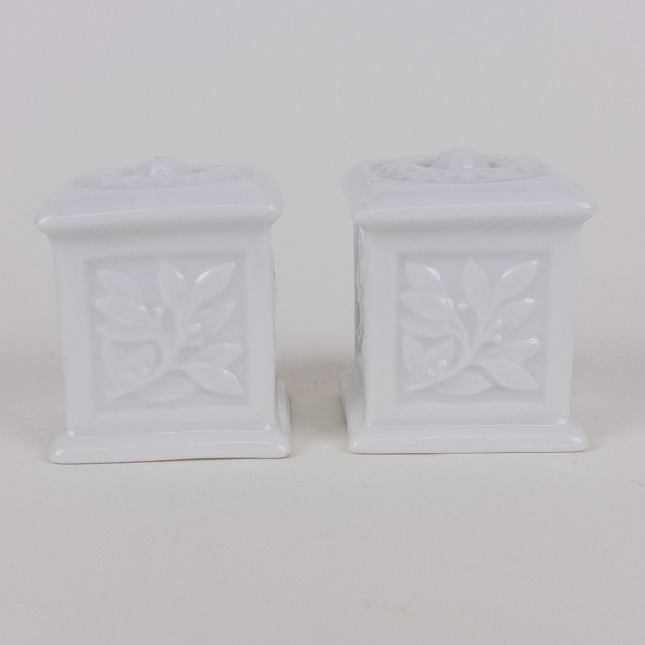 Bernardaud 'Louvre' Salt and Pepper Shaker Set