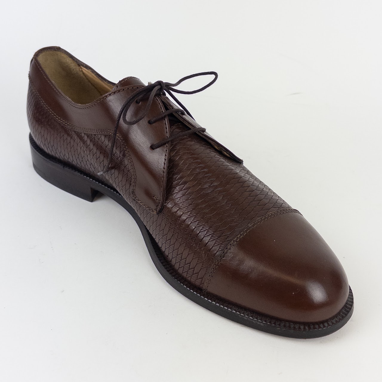 Bally Woven Cap Toe Oxford Shoes