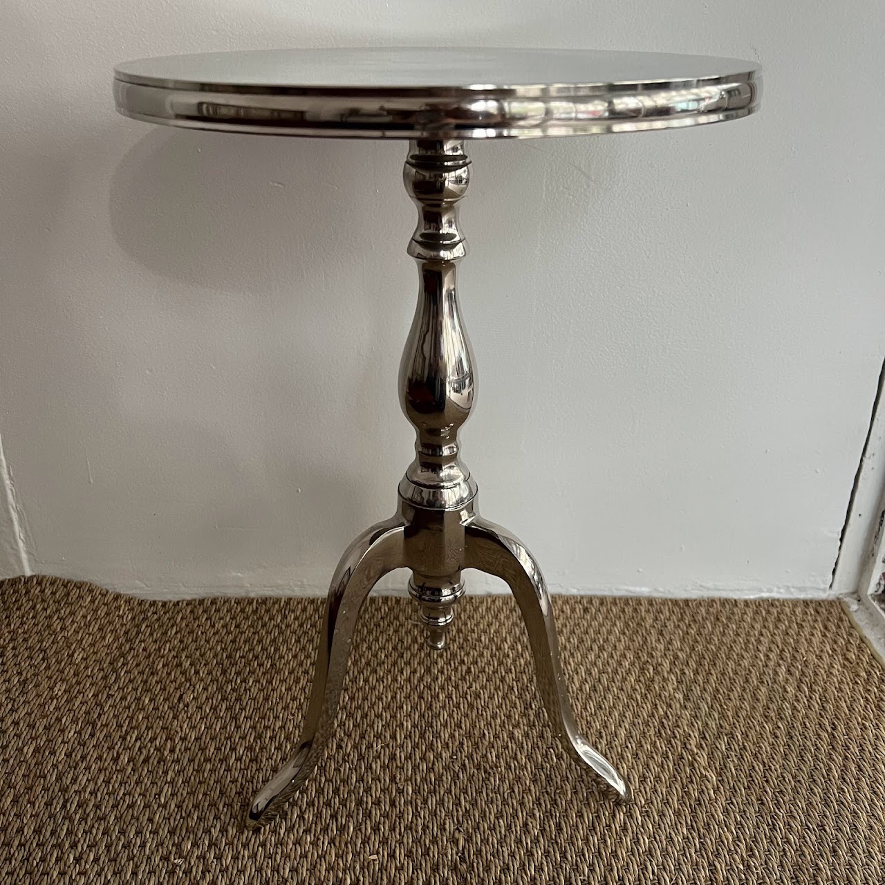 Cast Aluminum Pedestal Accent Table