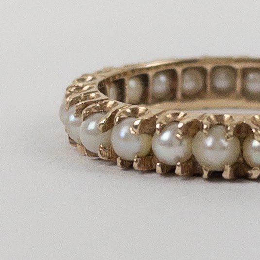 14K Gold & Tiny Pearl Ring