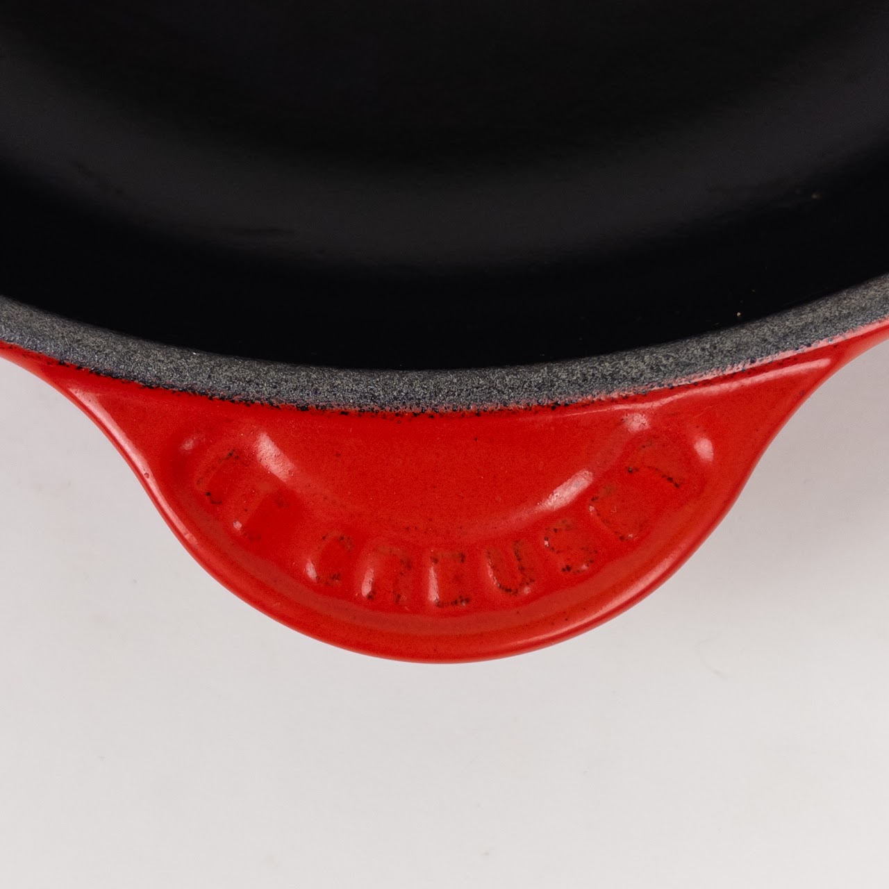 Le Creuset Cast Iron 9 Inch Skillet