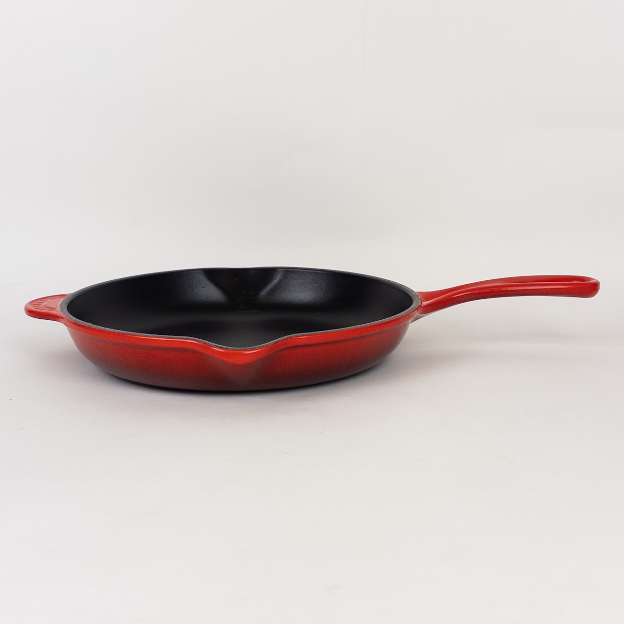 Le Creuset Cast Iron 9 Inch Skillet