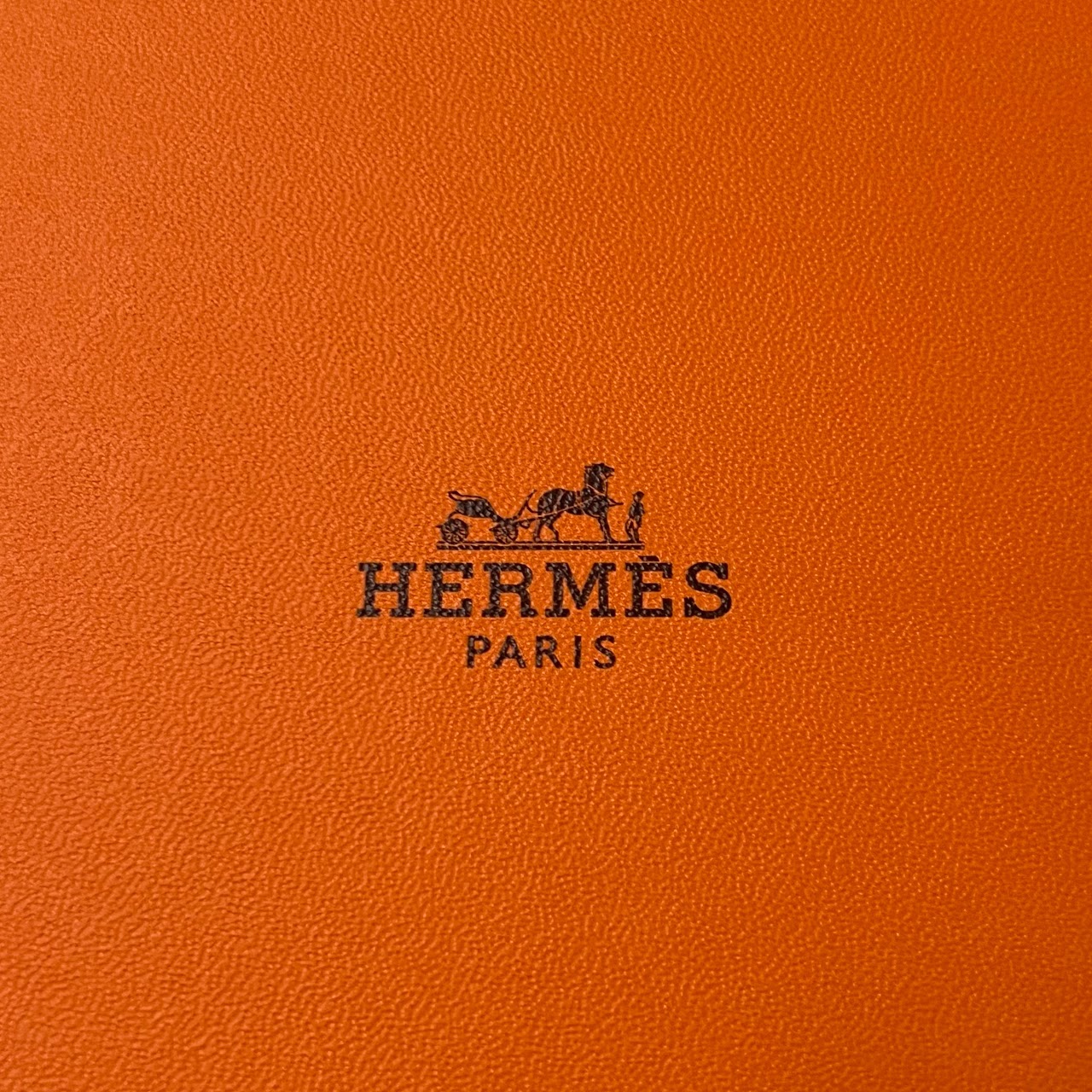 Hermès New Pochette Façonnée Grand H Silk Pocket Square