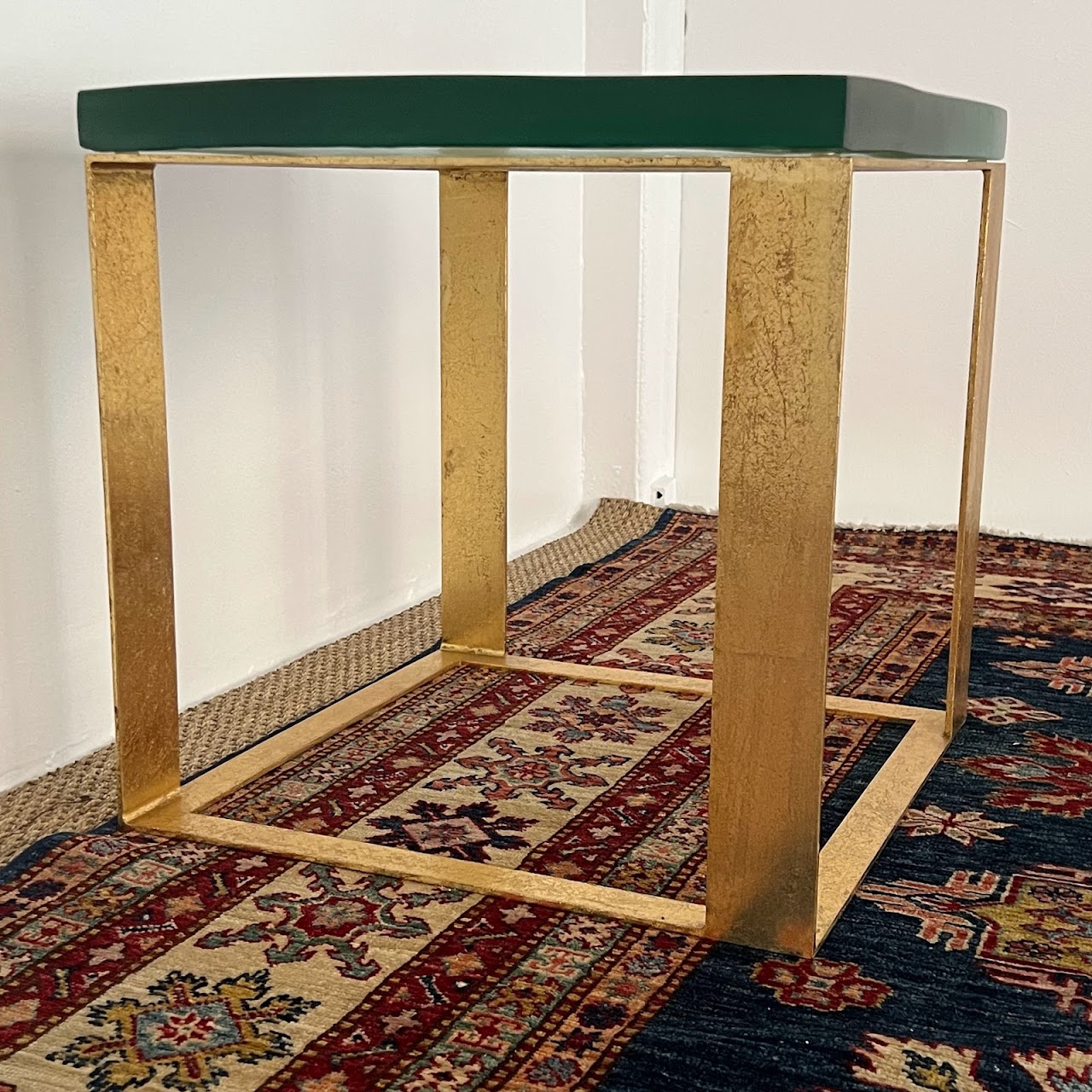 Villa and House Lever Side Table