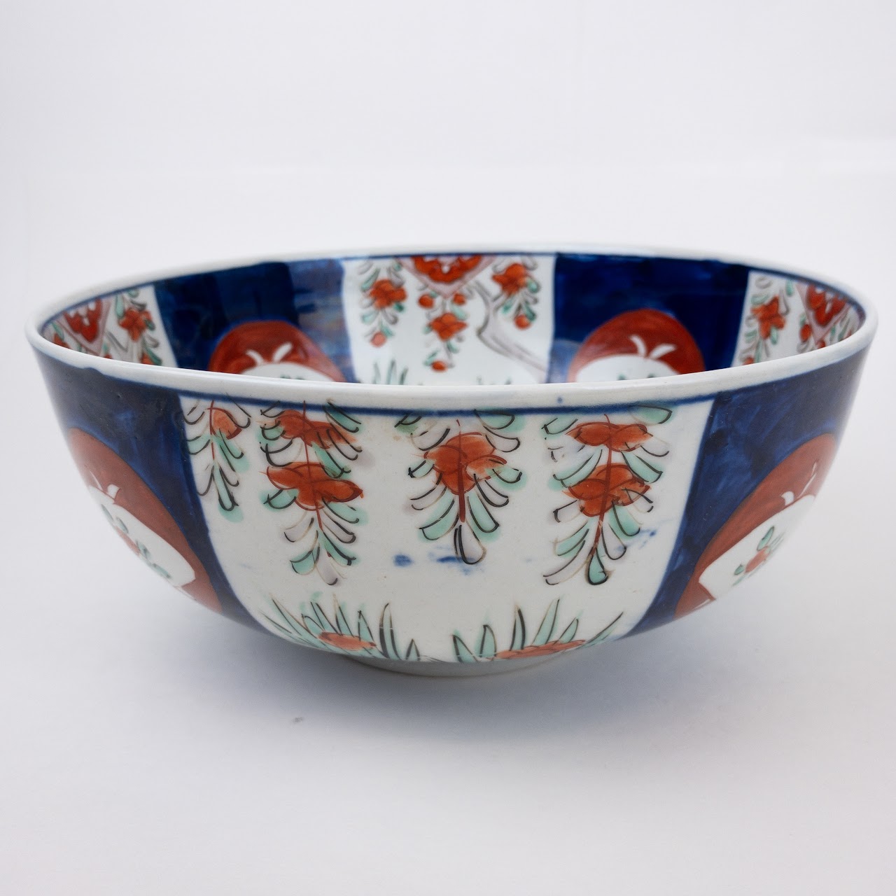 Japanese Imari Porcelain Bowl