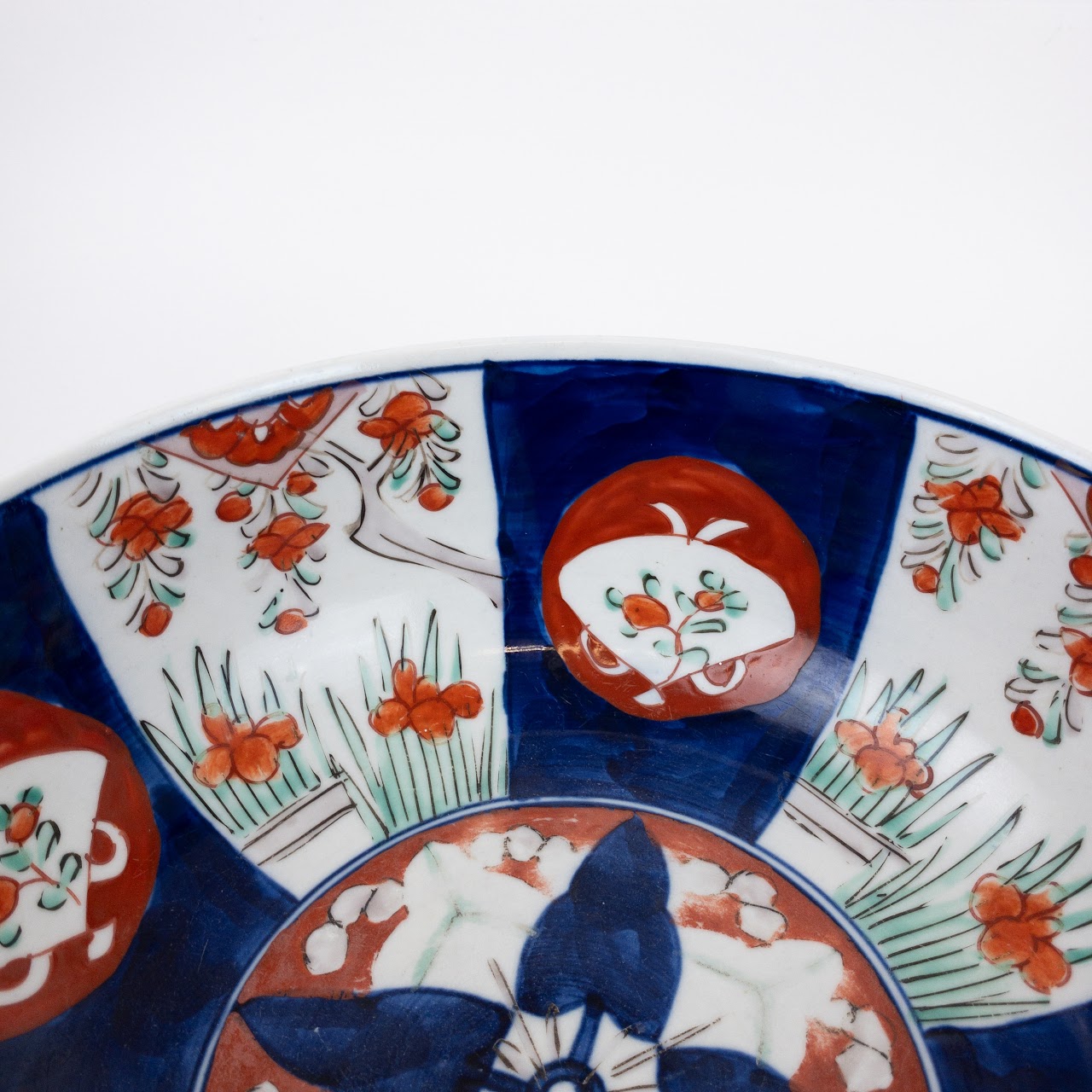 Japanese Imari Porcelain Bowl