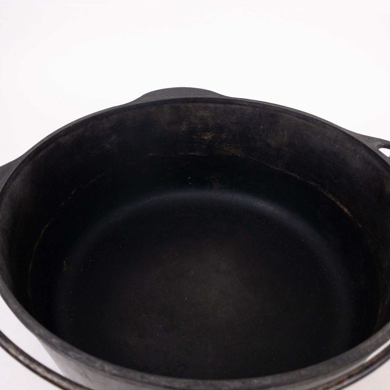 Vintage Griswold Cast Iron 11 Dutch Oven