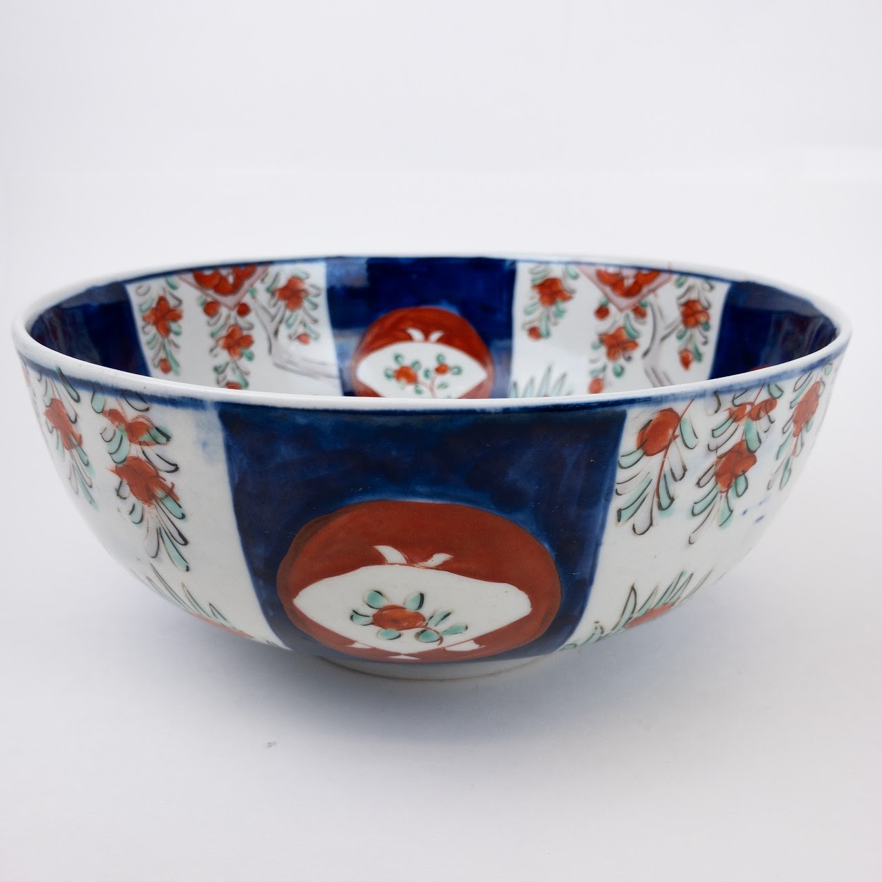 Japanese Imari Porcelain Bowl