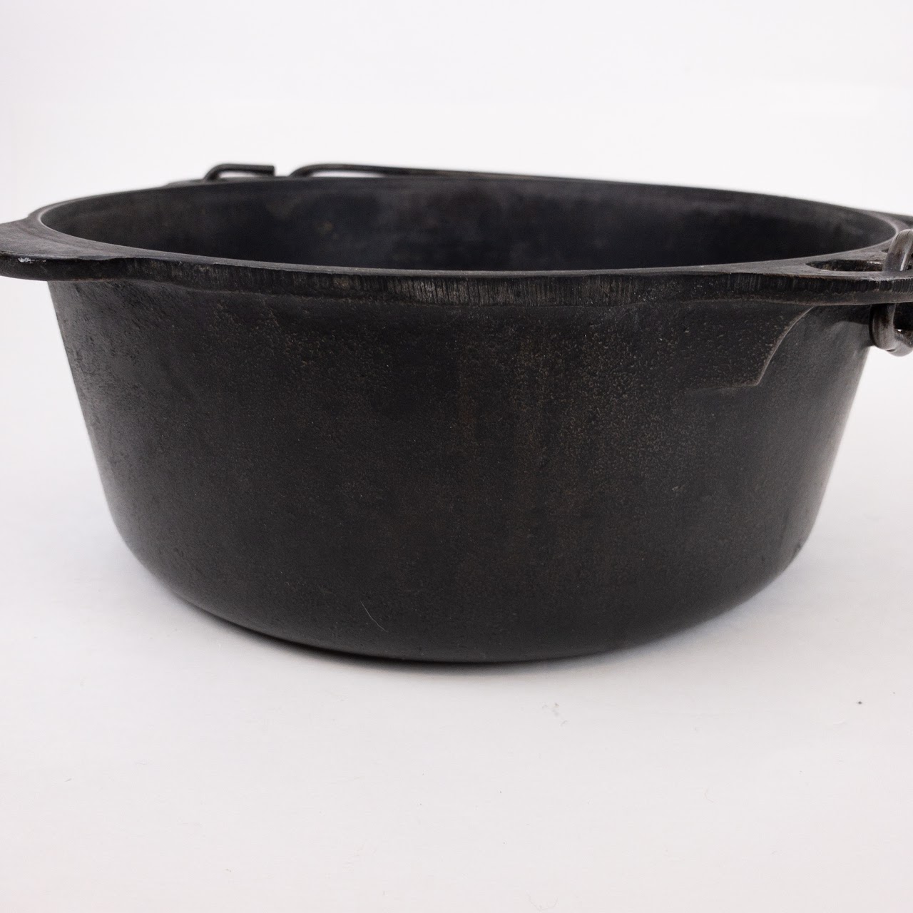 Vintage Griswold Cast Iron 11 Dutch Oven