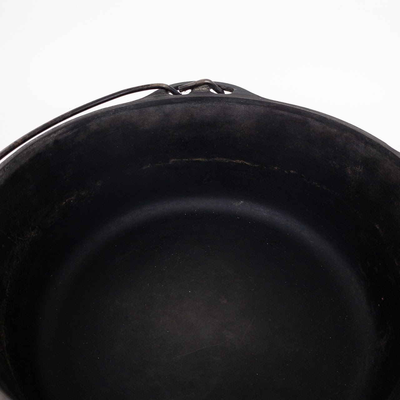 Vintage Griswold Cast Iron 11 Dutch Oven