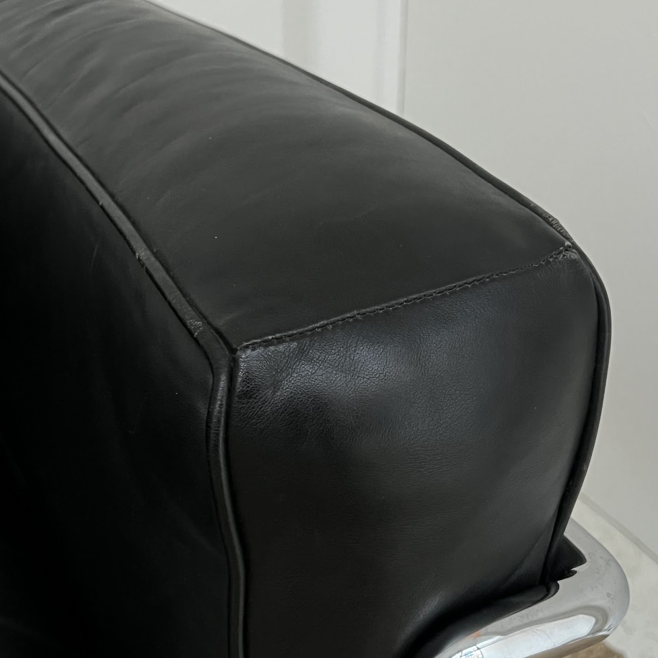 Cassina Le Corbusuer LC3 Grand Modele Armchair #2