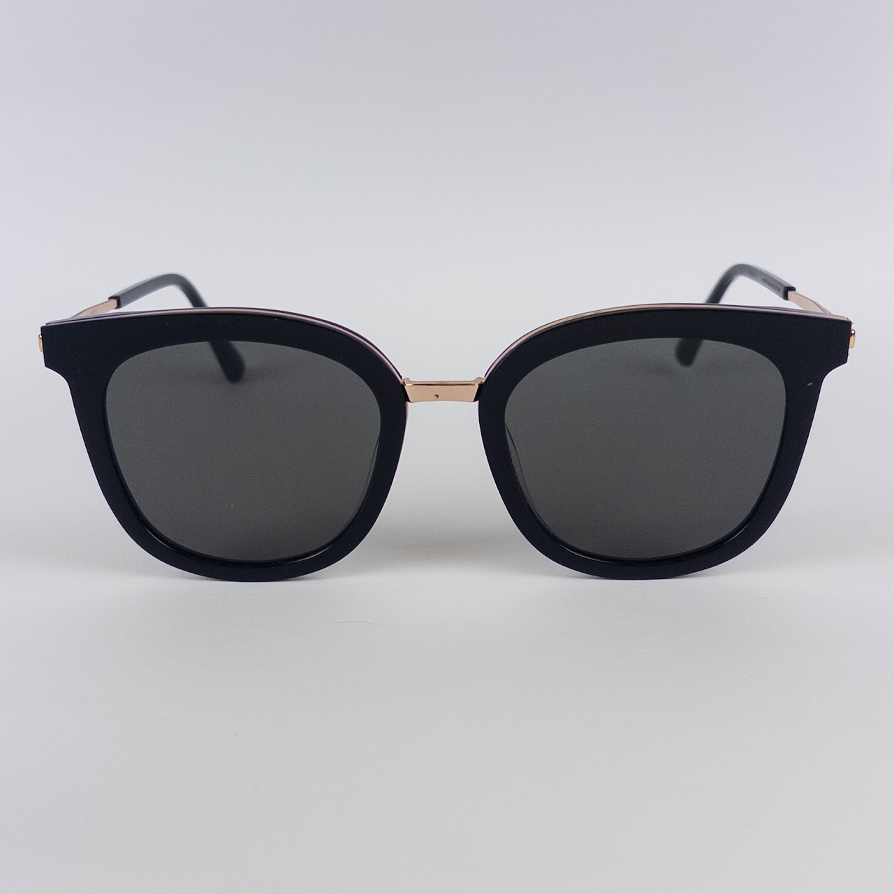 Gentle Monster Mambau 01 Sunglasses