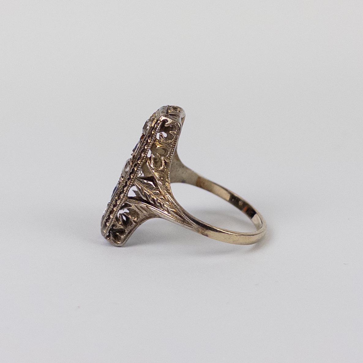 14K Gold, Diamond and Sapphire Ring