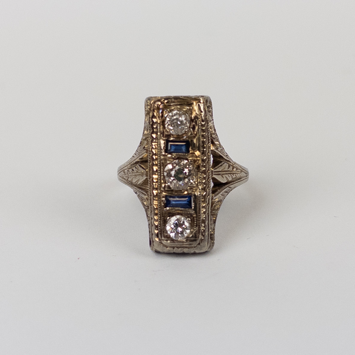 14K Gold, Diamond and Sapphire Ring