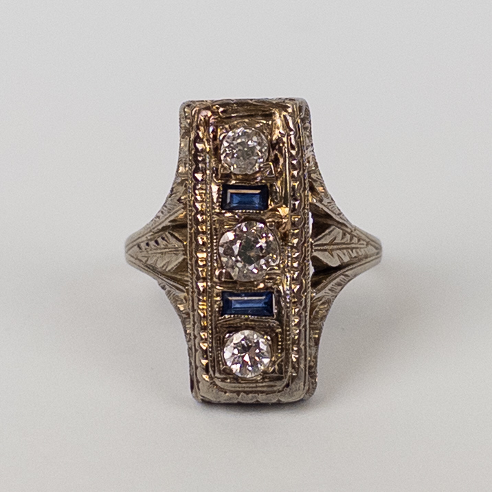 14K Gold, Diamond and Sapphire Ring