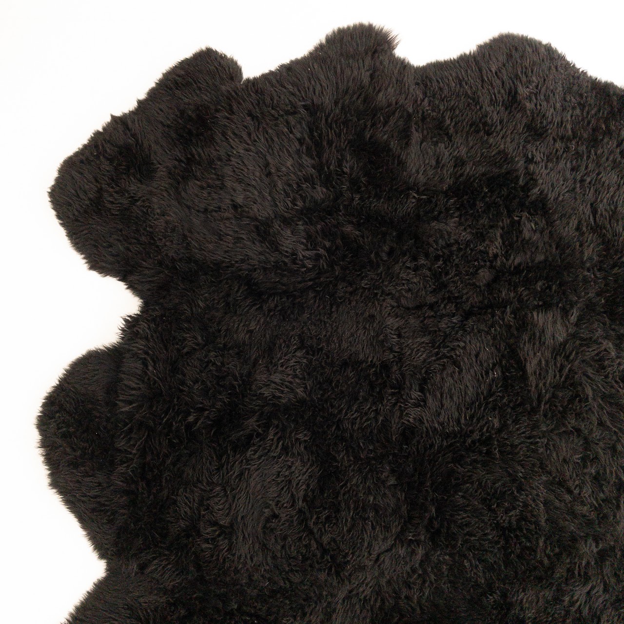 Natural Black Sheepskin Rug