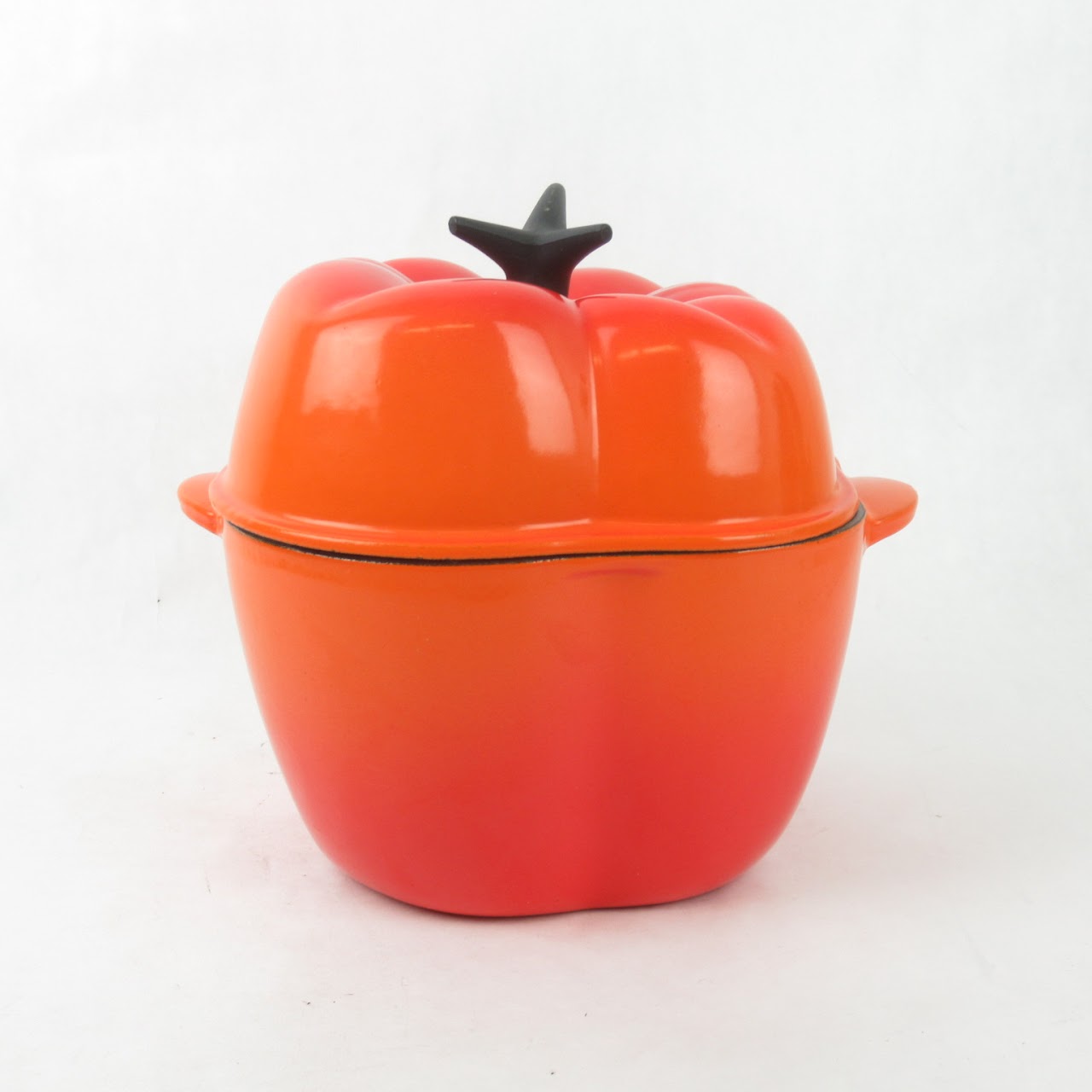 Le Creuset Bell Pepper Shaped Cast Iron Cooker