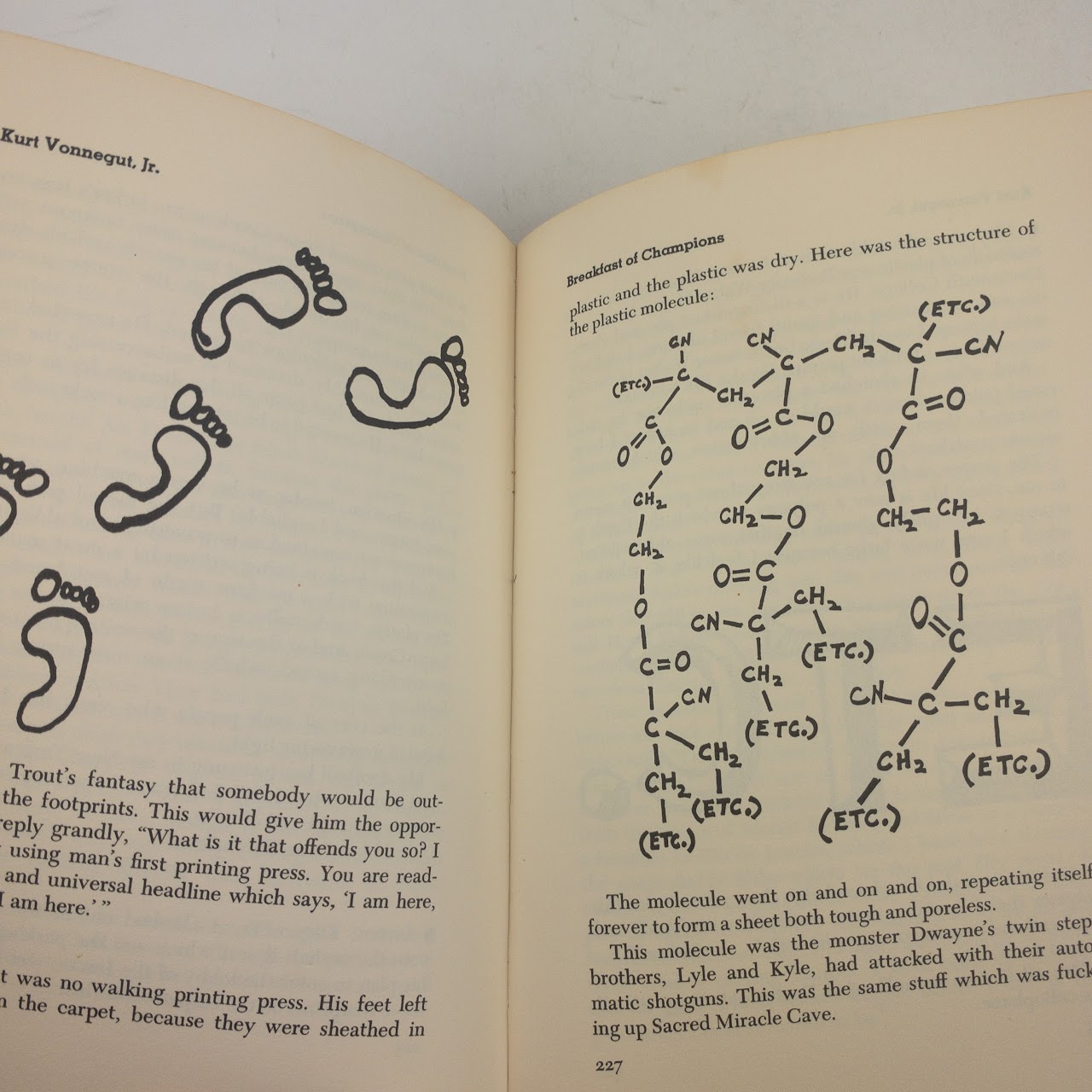 Kurt Vonnegut, Jr. 'Breakfast of Champions' First Edition, First Printing Book