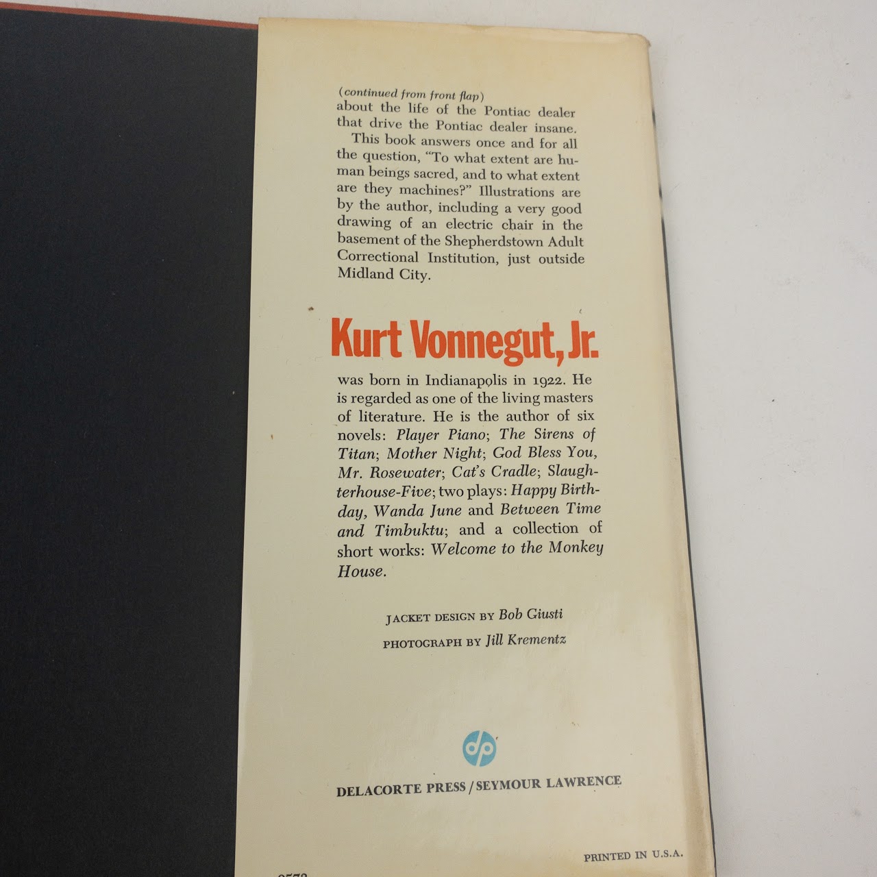 Kurt Vonnegut, Jr. 'Breakfast of Champions' First Edition, First Printing Book