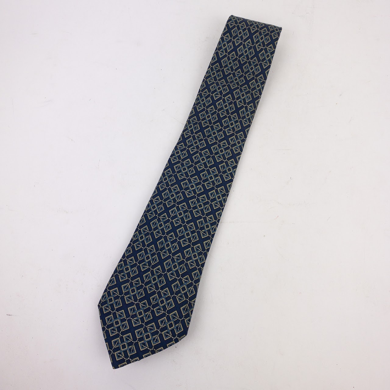 Hermès Diamond Pattern Tie