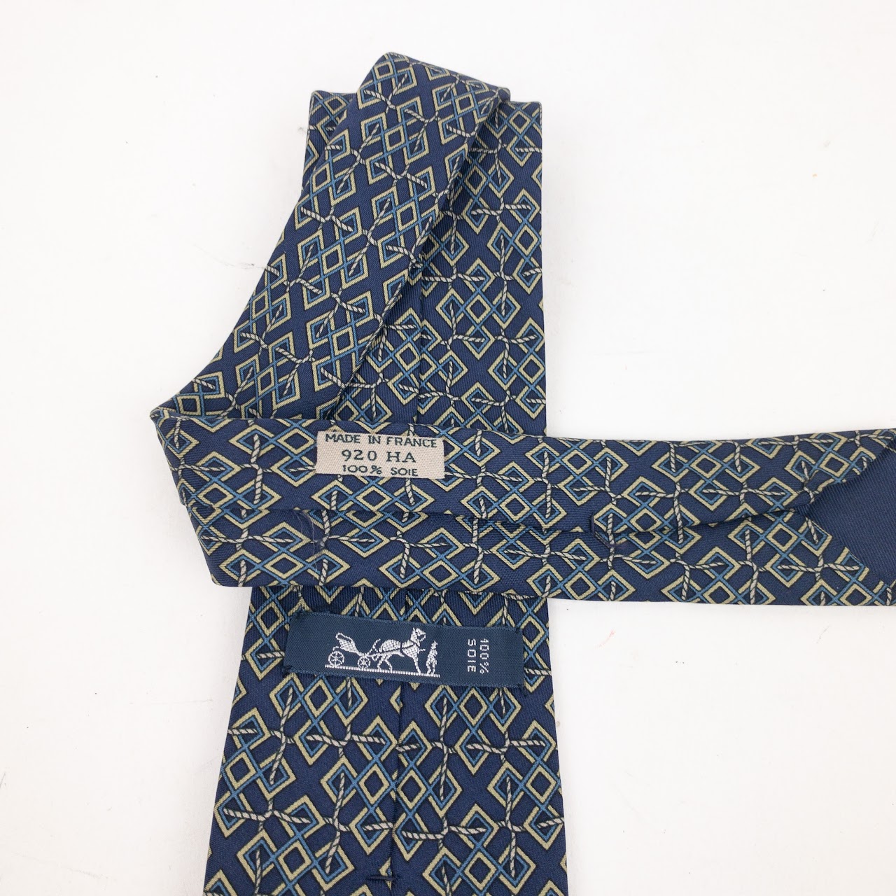 Hermès Diamond Pattern Tie