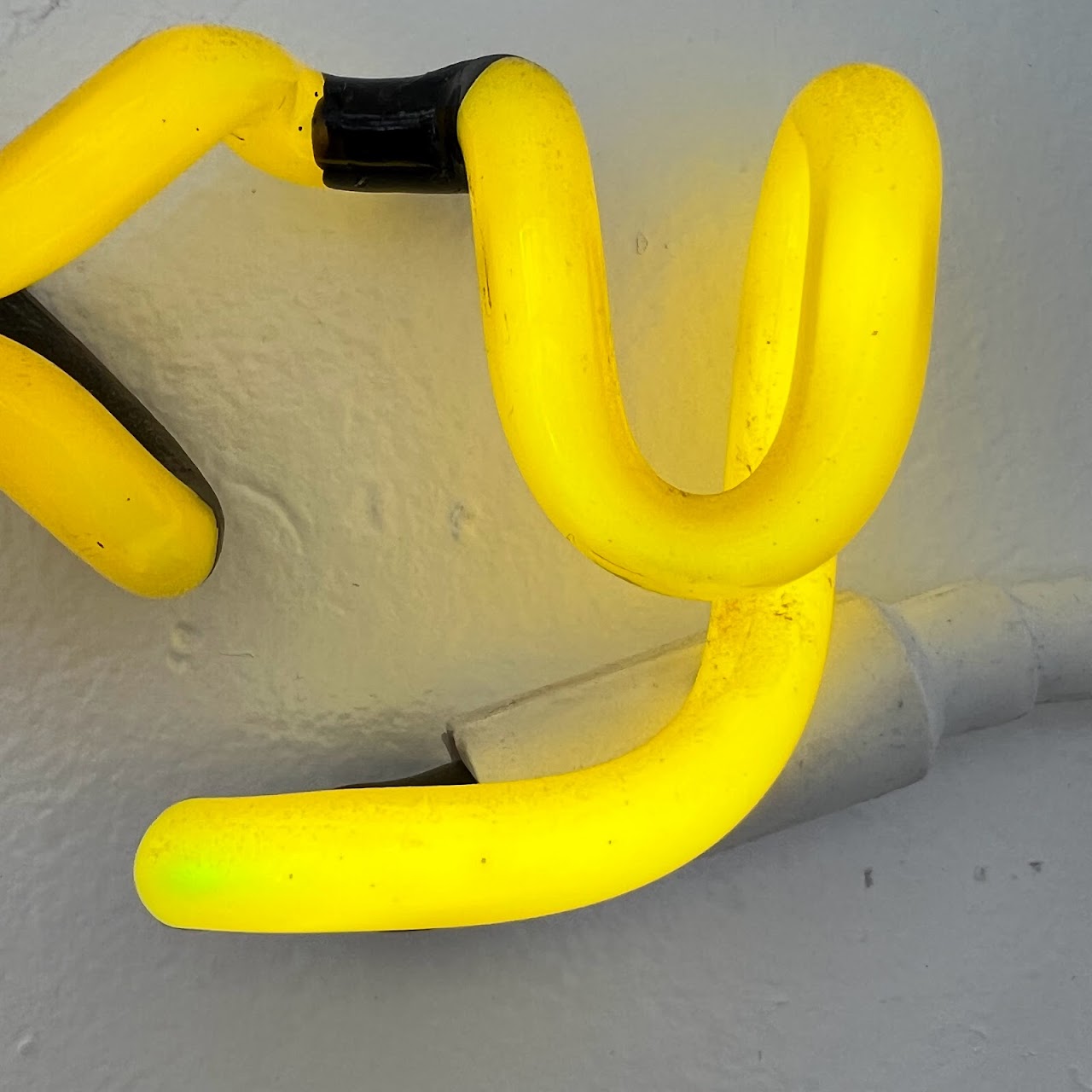 'Sexy' Neon Sculpture