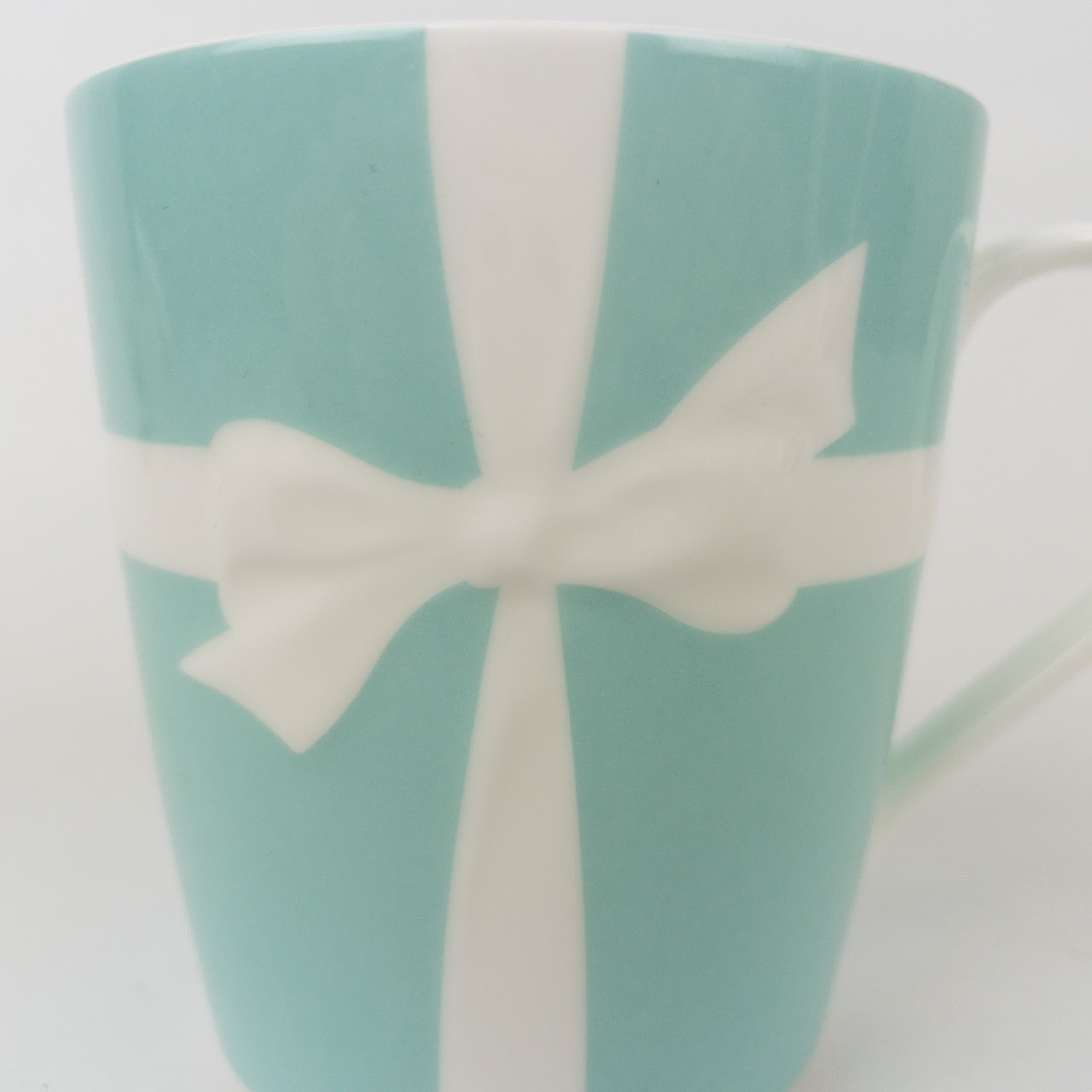 Tiffany & Co. Classic Bow Mug