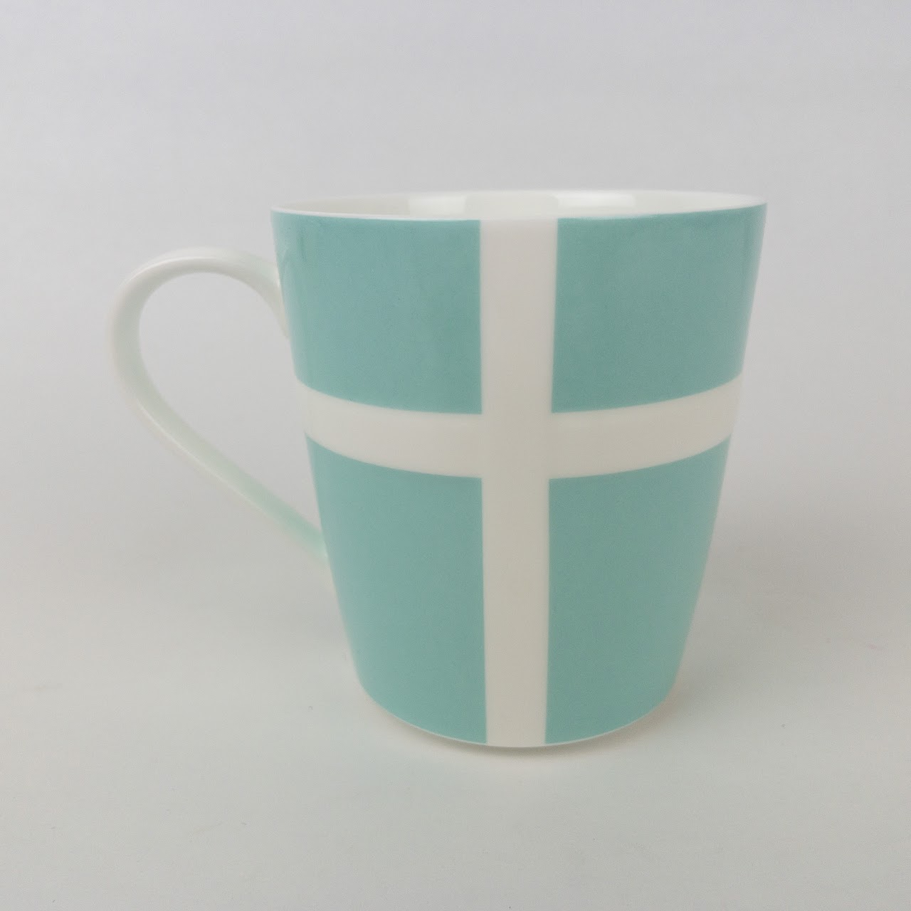 Tiffany & Co. Classic Bow Mug